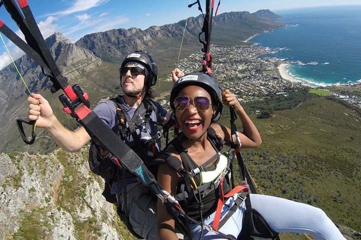 Tandem Paragliding Over Cape Town: Lions Head & Signal Hill Flight Guide photo 4