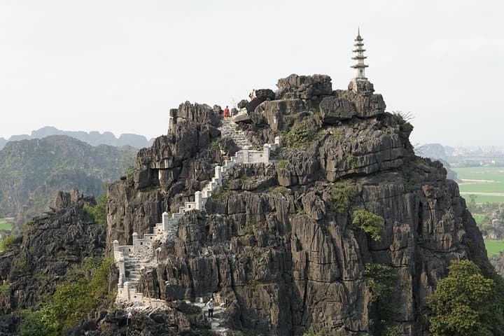 Hoa Lu, Tam Coc & Mua Cave Day Tour from Hanoi — Scenic Sampans, Stairs & Ancient Capital