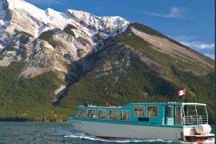 Lake Minnewanka Panoramic Cruise — Banff Scenic Boat Tour