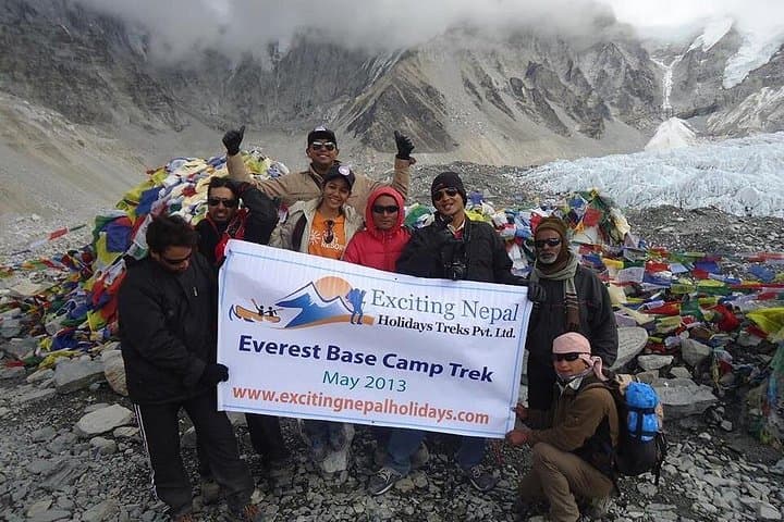 15-Day Mt. Everest Base Camp Trek: Classic High-Altitude Trek to Everest Base Camp and Kala Patthar photo 2