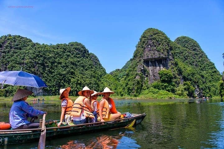 Tam Coc, Mua Cave & Hoa Lu Day Tour from Hanoi — Boat, Mua Viewpoint & Cycling photo 5