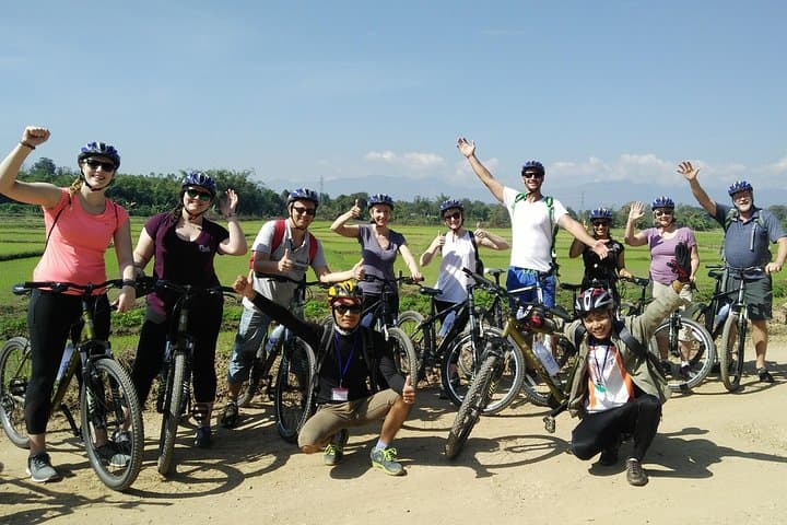Cycling Chiang Rai: Full-Day Countryside Ride to the White Temple