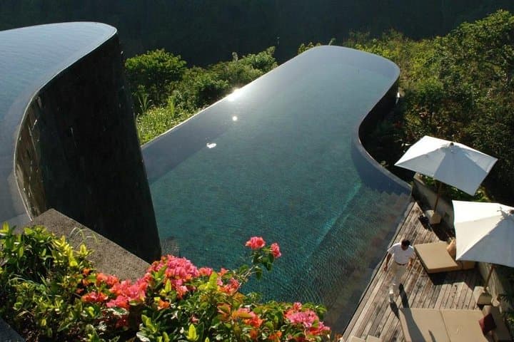Hanging Gardens Ubud Day Tour — Private Transport, Spa & Pool Access photo 2