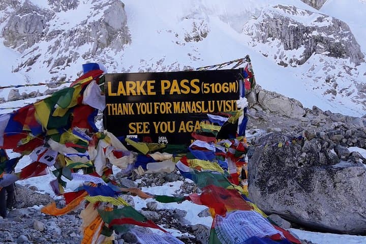 Manaslu Circuit: 12-Day Trek Over Larkya La Pass photo 3