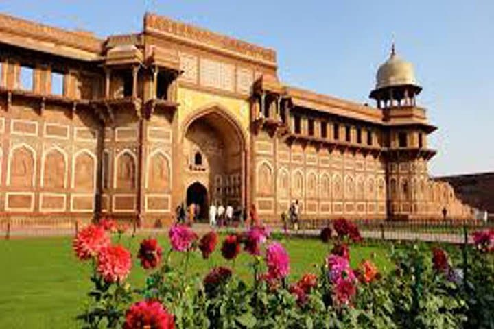 Taj Mahal & Agra Full-Day Express Train Tour from Delhi photo 2