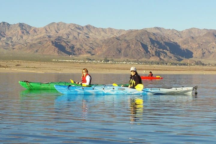 Lake Mead Kayak Adventure from Las Vegas — Paddle to Boulder Islands photo 2