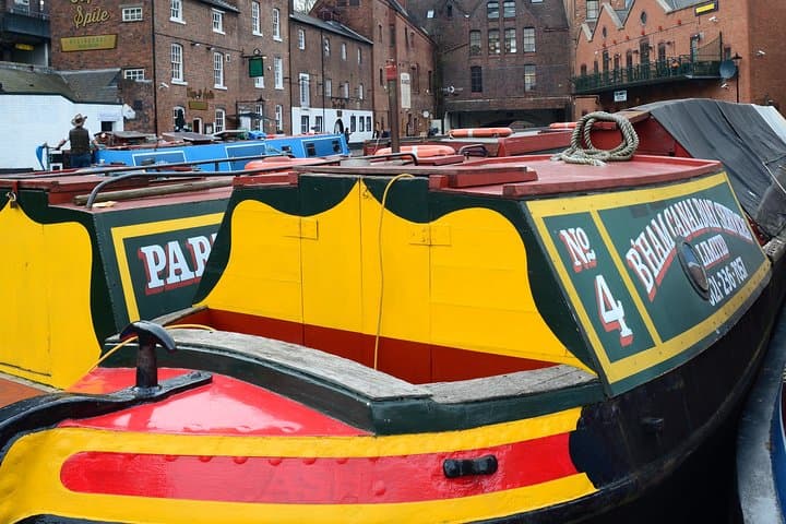 Birmingham Walking Tour — Canals, Victorians and the Modern City photo 3