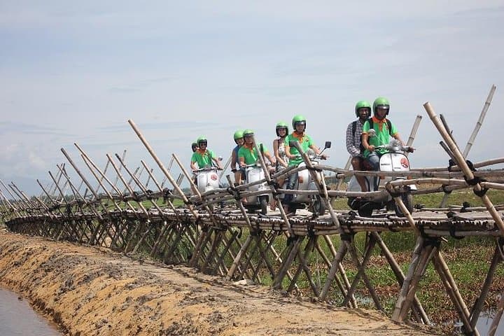 Hoi An Vespa Tour: Ride Vintage Vespas Through Rice Paddies & Rural Villages