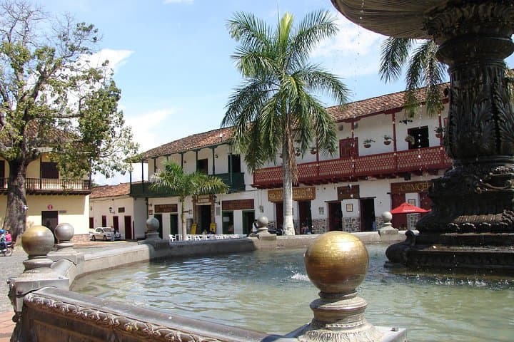 Santa Fe de Antioquia Day Trip from Medellín — Colonial Town & Puente de Occidente photo 2
