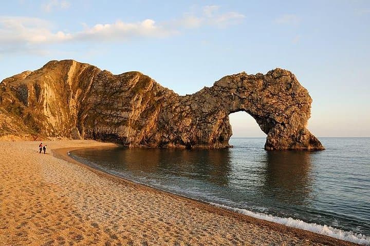 Half-Day Jurassic Coast: Lulworth Cove & Durdle Door Mini-Coach Tour from Bournemouth photo 2