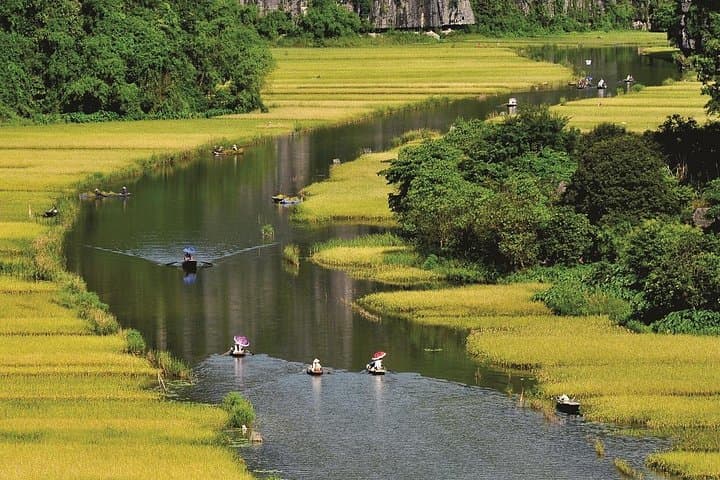 Tam Coc & Mua Cave Day Trip from Hanoi — Hoa Lu Boat Ride, Biking & Viewpoint photo 2