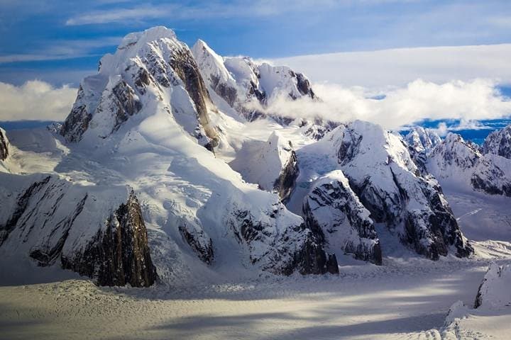Denali Winter Flightseeing from Talkeetna: Kahiltna Glacier & Alaska Range Tour photo 2