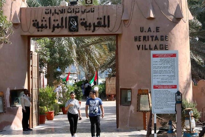 Abu Dhabi Day Tour: Grand Mosque, BAPS Temple & Cultural Lunch from Dubai photo 4