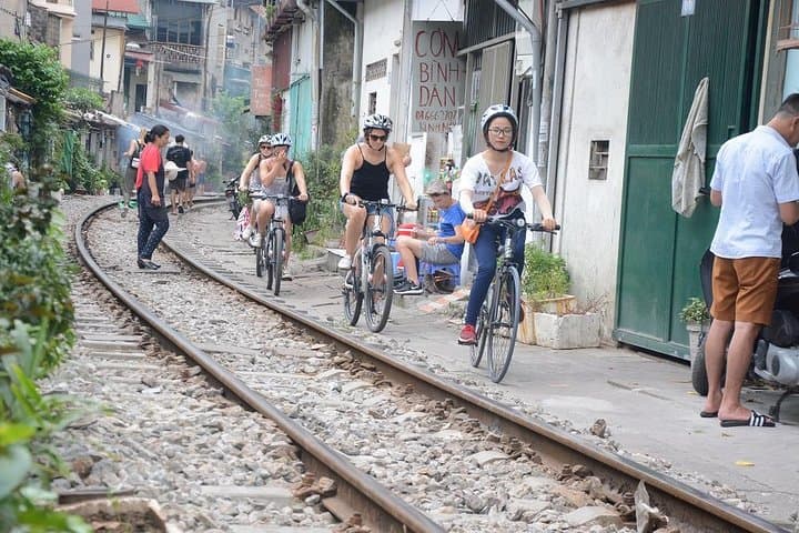 Half-Day Hanoi Bicycle Tour: Long Bien Bridge, Railway Street & Red River Island photo 1