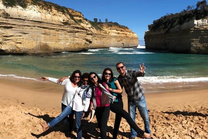 Reverse Great Ocean Road Tour: Beat the Crowds at the Twelve Apostles photo 2