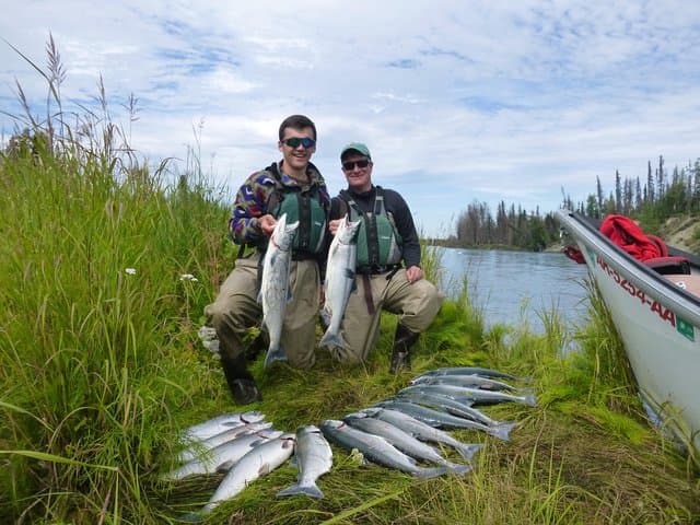 Middle Kenai River Full-Day Fishing Trip — Guided Drift-Boat Fishing on Skilak Lake and Kenai River photo 3