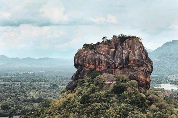 Day Tour to Sigiriya and Dambulla from Colombo — Sigiriya Lion Rock & Dambulla Cave Temple