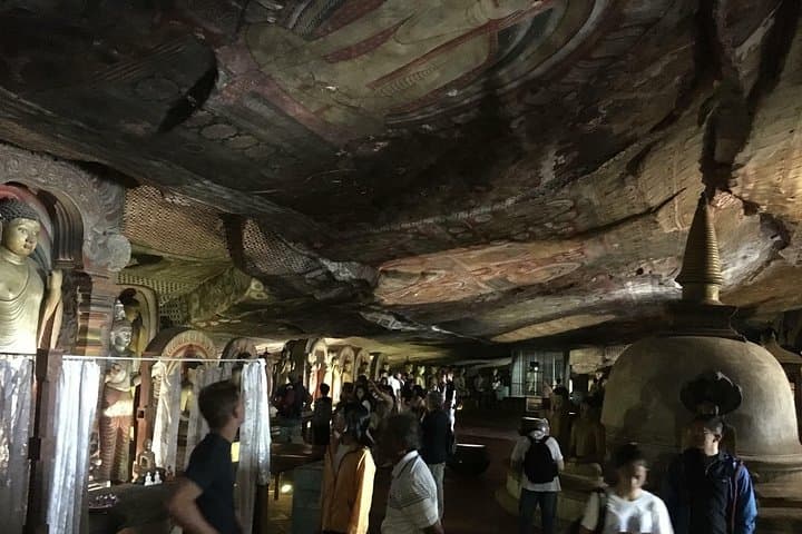 Day Tour to Sigiriya and Dambulla from Colombo — Sigiriya Lion Rock & Dambulla Cave Temple photo 6