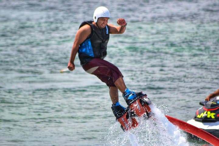 Bali Fly Board Seminyak: 20-Minute Flyboarding Over the Indian Ocean photo 4