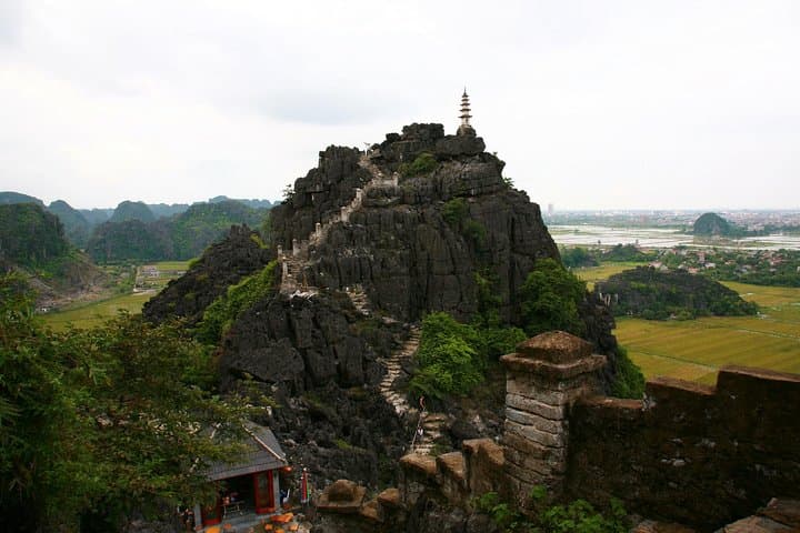 Full-Day Trang An, Hoa Lu & Mua Cave Tour from Hanoi — Boat, Trek & Lunch photo 4