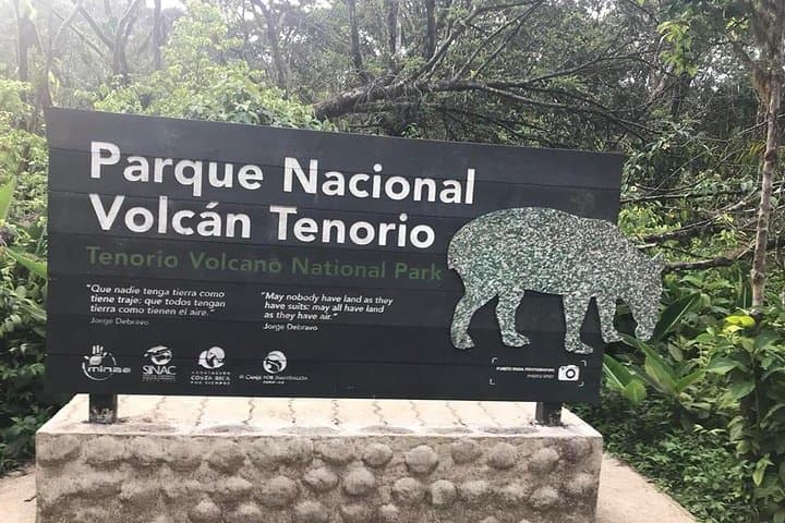 Rio Celeste & Tenorio Volcano Hike — Day Trip from Tamarindo to the Blue River photo 3