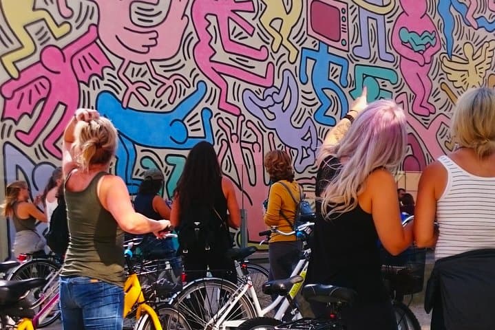 Pisa by Bike: Beyond the Leaning Tower — Self-Guided Cycling Tour