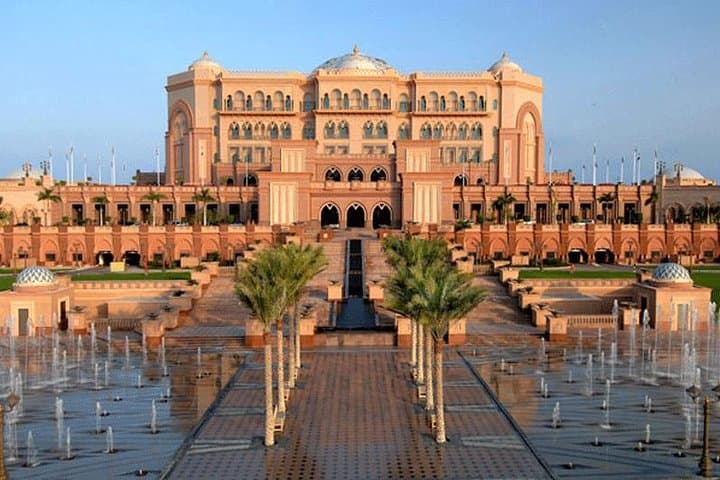 Full-Day Abu Dhabi Highlights: Grand Mosque and Louvre from Dubai photo 5