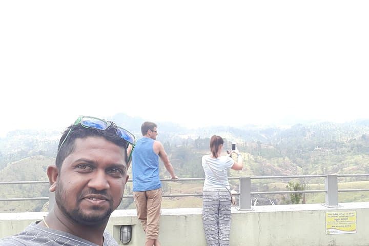 Nuwara Eliya Day Tour: Ramboda Falls, Tea Factory & Colonial Hill Station photo 6