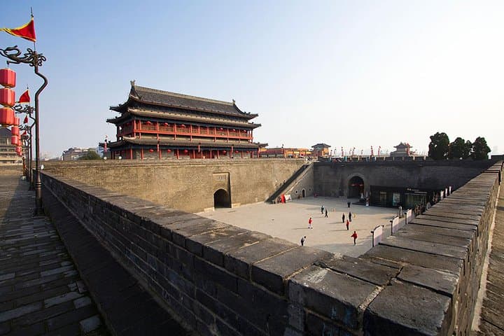 Xi'an City Wall Bike Tour and Calligraphy Class — 4-Hour Half-Day Experience photo 5