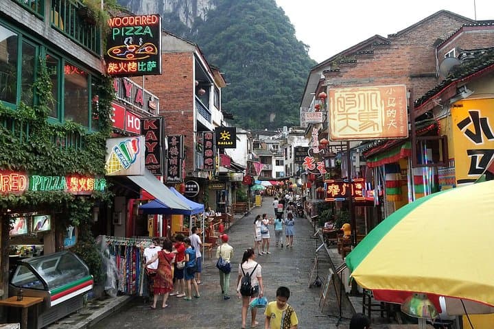 Li River Cruise and Yangshuo Village Day Trip: Private One-Day Tour from Guilin photo 4