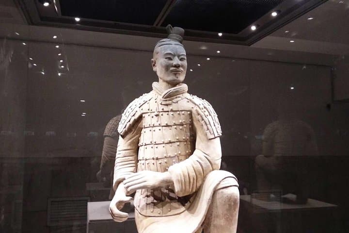 Private Xi'an Day Tour: Terracotta Warriors & Custom City Highlights photo 4