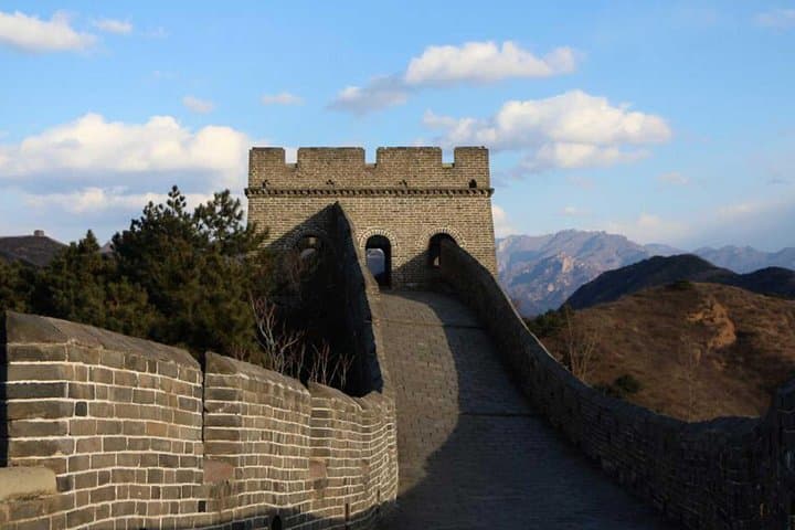 Simatai to Jinshanling Great Wall Day Hike from Beijing — Medium Difficulty photo 2