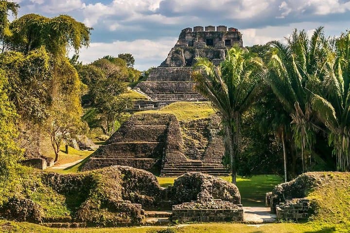 Full-Day Xunantunich Ruins & St. Herman's Blue Hole — Belize Day Trip