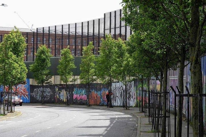 Inside Belfast’s Black Taxi Murals Tour: History, Peace Walls & City Stories photo 1
