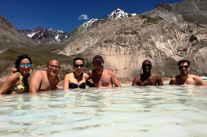 Cajón del Maipo Day Trip: Hot Springs, El Yeso & Picnic from Santiago