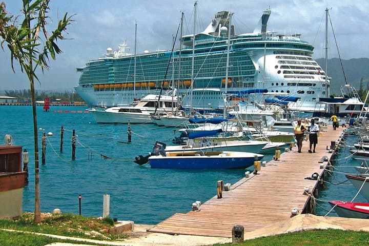 Montego Bay Sightseeing and Shopping from the Cruise Terminal — Richmond Hill Views & Hip Strip Stops photo 1