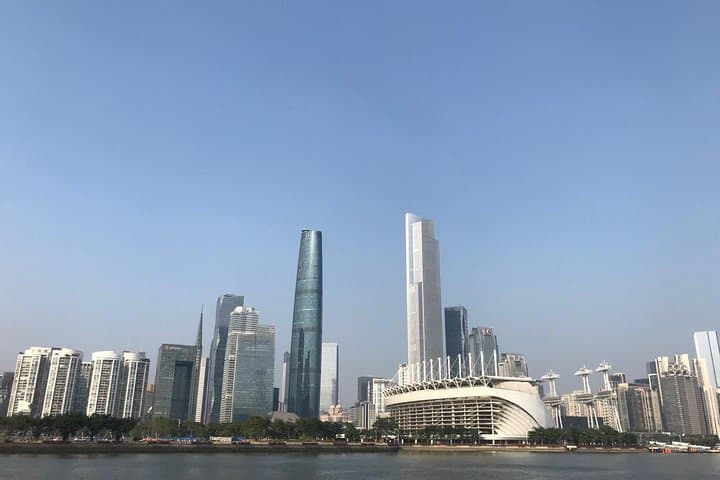 Guangzhou Private Day Tour: Chen Clan Temple, Shamian Island & Canton Tower photo 2