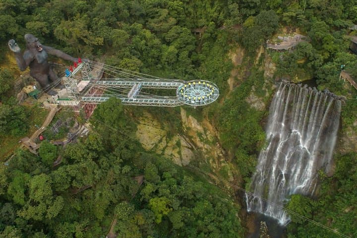 Walk the Gulong Canyon Glass Bridge: Day Trip from Guangzhou photo 1