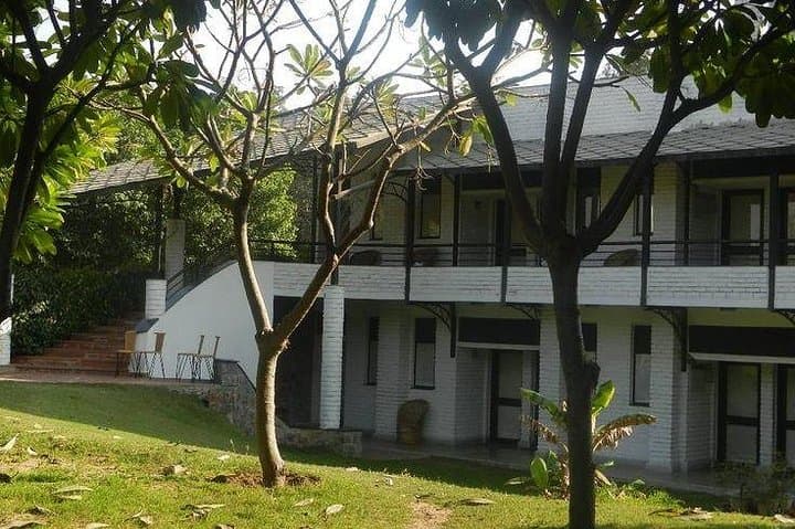 Full-Day Gnostic Center Retreat Near Delhi: Yoga, Organic Farm & Stud Farm Visit