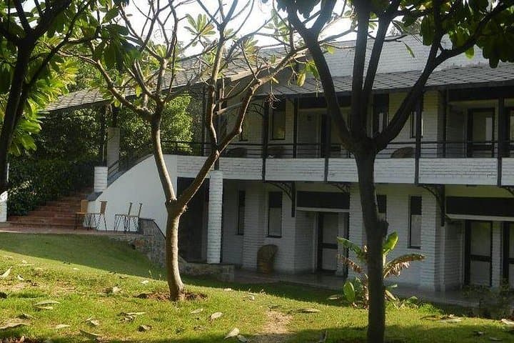 Full-Day Gnostic Center Retreat Near Delhi: Yoga, Meditation & Stud Farm Visit