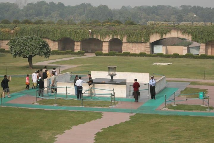 Gandhi's Journey in New Delhi: Gandhi Smriti, Raj Ghat & National Museum with Lunch