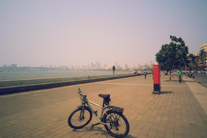 Early Morning Mumbai Bike Tour: Colaba Highlights & Heritage Ride photo 2