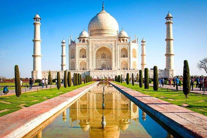 Gatimaan High-Speed Day Trip to the Taj Mahal & Agra Fort from Delhi photo 5