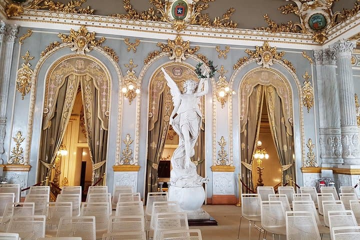 Explore San José: Private City Tour with National Museum and Lunch photo 3