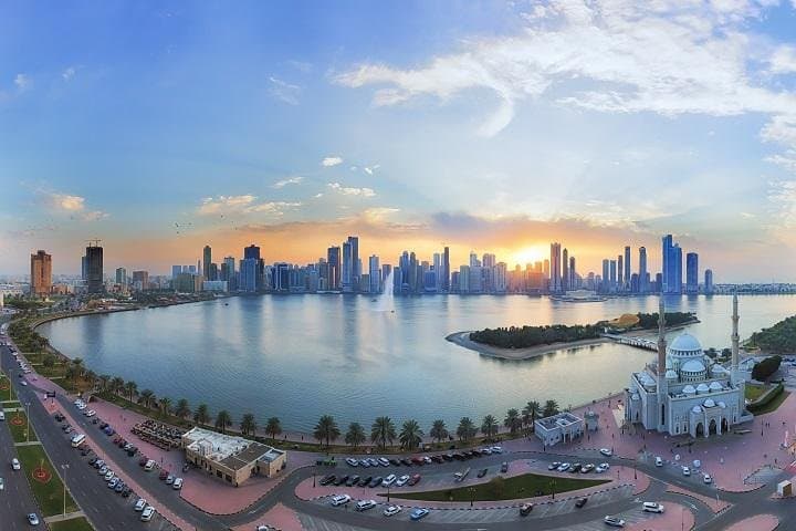Sharjah & Ajman Half-Day Private Tour from Dubai — Mosques, Forts and Souks