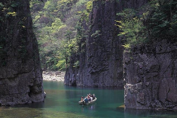 Sandankyo Valley Day Tour from Hiroshima — Explore Japan's 13km Ravine photo 2