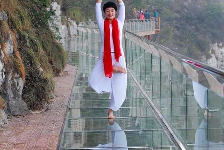 Private Day Trip to Yuntai Mountain from Zhengzhou — Yuntai Shan Geopark & Glass Bridge photo 2