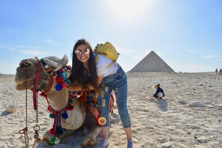Private Giza Pyramids & Sakkara Day Tour: Camel Ride, Sphinx, and Step Pyramid