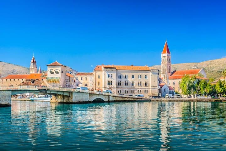 Private Blue Lagoon & 3-Island Day Trip from Split photo 6