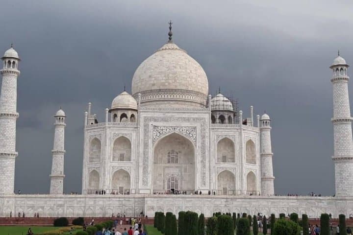 Full-Day Taj Mahal & Agra Tour From Delhi by Private Car photo 5